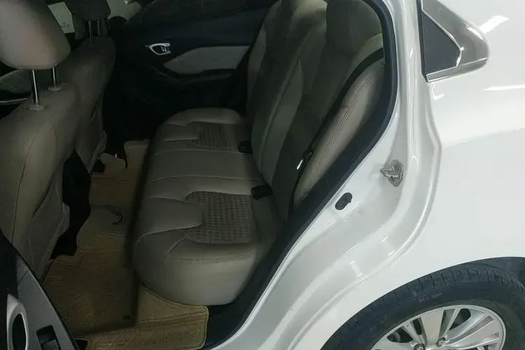 2017 Aion Trumpchi GA3S 1.5L 97HP L4 PHEV 12KWH,autocango,china used car exporter,china ev exporter,chinese used car exporter,chinese used ev exporter