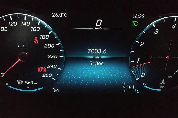 2019 Mercedes-Benz GLC Coupe 2.0T 211HP L4 9AT,autocango,china used car exporter,china ev exporter,chinese used car exporter,chinese used ev exporter