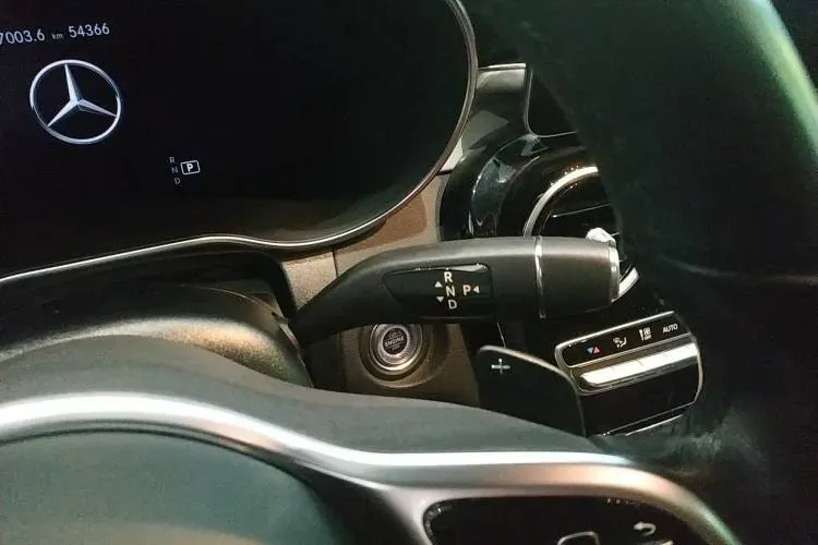 2019 Mercedes-Benz GLC Coupe 2.0T 211HP L4 9AT,autocango,china used car exporter,china ev exporter,chinese used car exporter,chinese used ev exporter