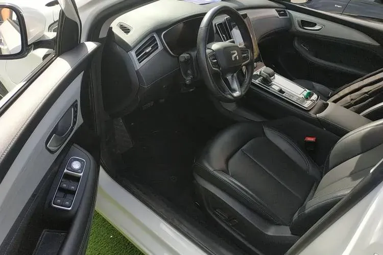 2020 Rising Auto ER6 BEV 69.9KWH,autocango,china used car exporter,china ev exporter,chinese used car exporter,chinese used ev exporter