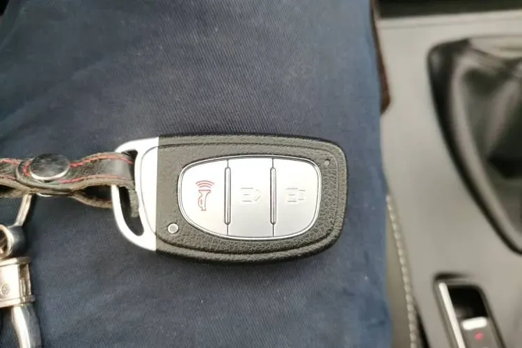 2016 BAIC Hyosow S6 1.5T 150HP L4 6MT,autocango,china used car exporter,china ev exporter,chinese used car exporter,chinese used ev exporter