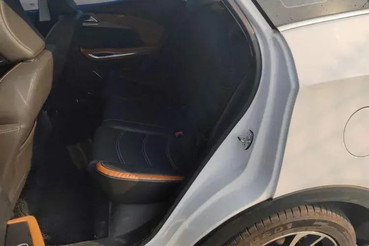 2018 Zotye T300 BEV 42.7KWH,autocango,china used car exporter,china ev exporter,chinese used car exporter,chinese used ev exporter