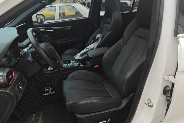 2019 HaiMa 8S 1.6T 195HP L4 6AT,autocango,china used car exporter,china ev exporter,chinese used car exporter,chinese used ev exporter