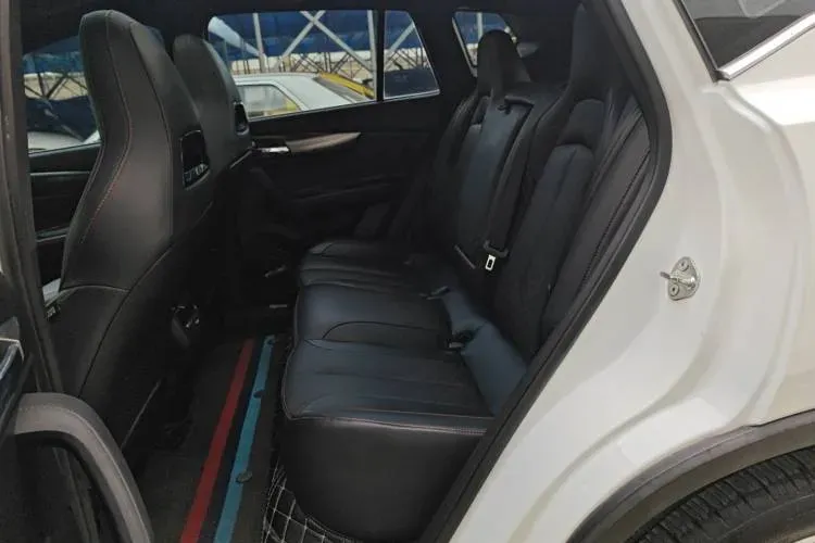 2019 HaiMa 8S 1.6T 195HP L4 6AT,autocango,china used car exporter,china ev exporter,chinese used car exporter,chinese used ev exporter