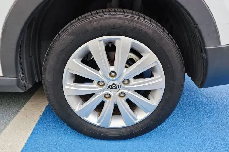 2019 ChangAn Oshan A800 1.6L 125HP L4 5MT,autocango,china used car exporter,china ev exporter,chinese used car exporter,chinese used ev exporter