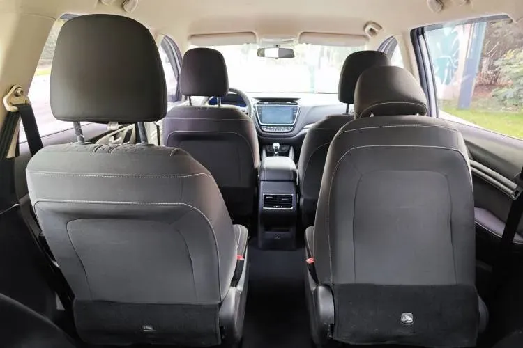 2019 ChangAn Oshan A800 1.6L 125HP L4 5MT,autocango,china used car exporter,china ev exporter,chinese used car exporter,chinese used ev exporter