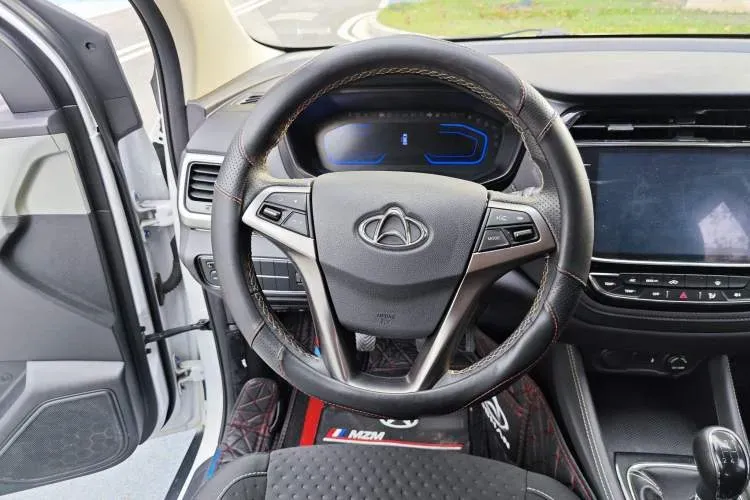 2019 ChangAn Oshan A800 1.6L 125HP L4 5MT,autocango,china used car exporter,china ev exporter,chinese used car exporter,chinese used ev exporter