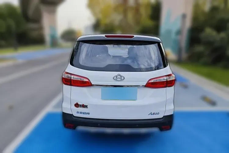 2019 ChangAn Oshan A800 1.6L 125HP L4 5MT,autocango,china used car exporter,china ev exporter,chinese used car exporter,chinese used ev exporter