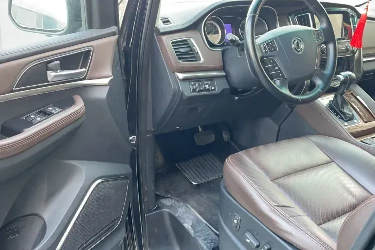 2018 DongFeng Forthing CM7 2.0T 190HP L4 6AT,autocango,china used car exporter,china ev exporter,chinese used car exporter,chinese used ev exporter