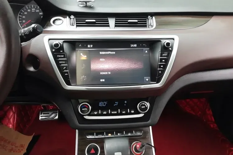 2016 Landwind X7 2.0T 190HP L4 8AT,autocango,china used car exporter,china ev exporter,chinese used car exporter,chinese used ev exporter