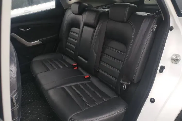 2017 Venucia T90 2.0L 144HP L4 CVT,autocango,china used car exporter,china ev exporter,chinese used car exporter,chinese used ev exporter