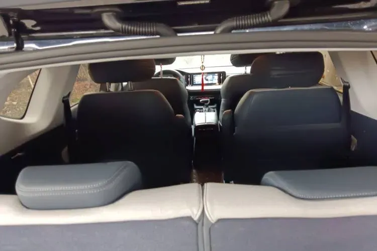 2019 BaoJun RM-5 1.5T 147HP L4 CVT,autocango,china used car exporter,china ev exporter,chinese used car exporter,chinese used ev exporter