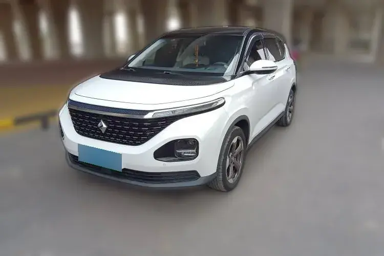 2019 BaoJun RM-5 1.5T 147HP L4 CVT