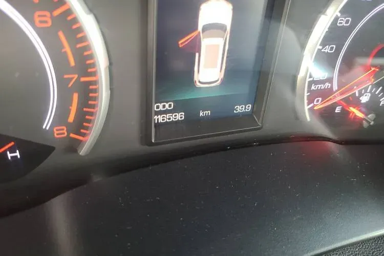 2017 Haval H6 2.0T 197HP L4 7DCT,autocango,china used car exporter,china ev exporter,chinese used car exporter,chinese used ev exporter