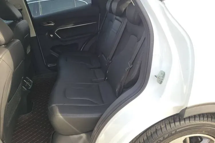 2017 Haval H6 2.0T 197HP L4 7DCT,autocango,china used car exporter,china ev exporter,chinese used car exporter,chinese used ev exporter