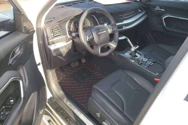 2017 Haval H6 2.0T 197HP L4 7DCT,autocango,china used car exporter,china ev exporter,chinese used car exporter,chinese used ev exporter