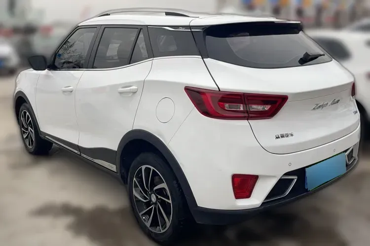 2017 Zotye T300 1.5L 112HP L4 5MT,autocango,china used car exporter,china ev exporter,chinese used car exporter,chinese used ev exporter