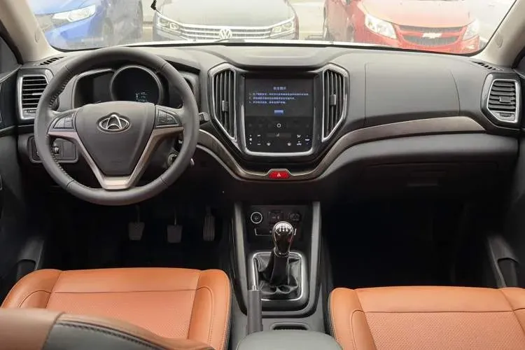 2016 ChangAn Oshan CX70 1.6L 117HP L4 5MT,autocango,china used car exporter,china ev exporter,chinese used car exporter,chinese used ev exporter
