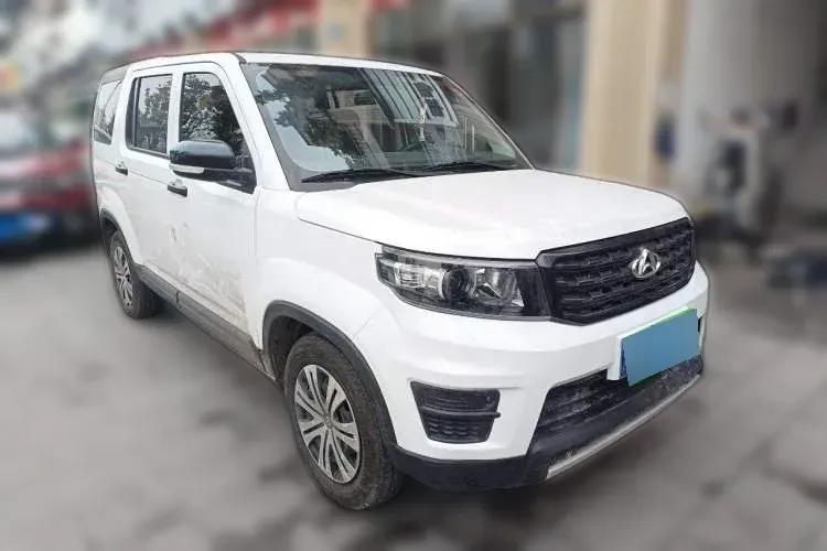 2020 ChangAn Oshan X70A 1.5L 107HP L4 5MT,autocango,china used car exporter,china ev exporter,chinese used car exporter,chinese used ev exporter