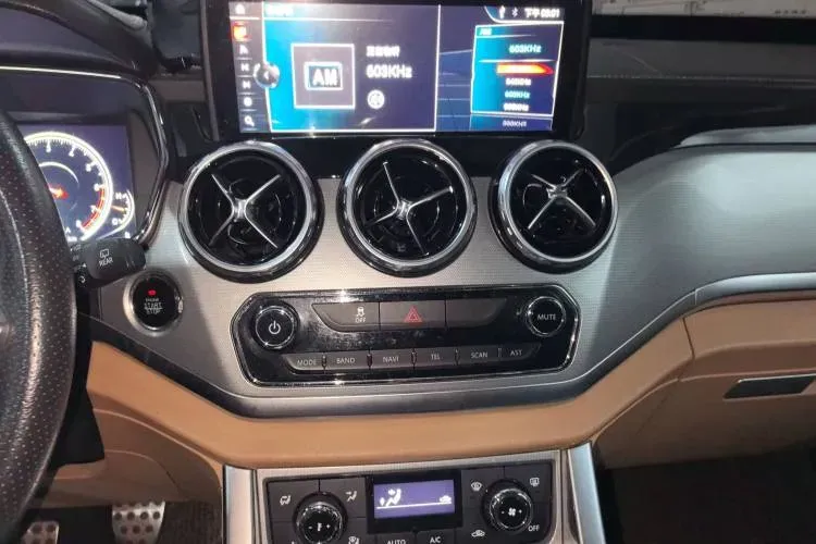 2017 Yema T80 1.5T 150HP L4 5MT,autocango,china used car exporter,china ev exporter,chinese used car exporter,chinese used ev exporter