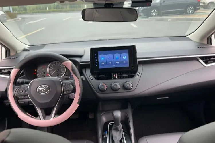 2021 Toyota Corolla 1.2T 116HP L4 CVT,autocango,china used car exporter,china ev exporter,chinese used car exporter,chinese used ev exporter