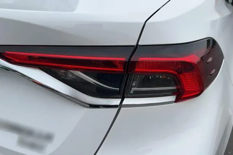 2021 Toyota Corolla 1.2T 116HP L4 CVT,autocango,china used car exporter,china ev exporter,chinese used car exporter,chinese used ev exporter