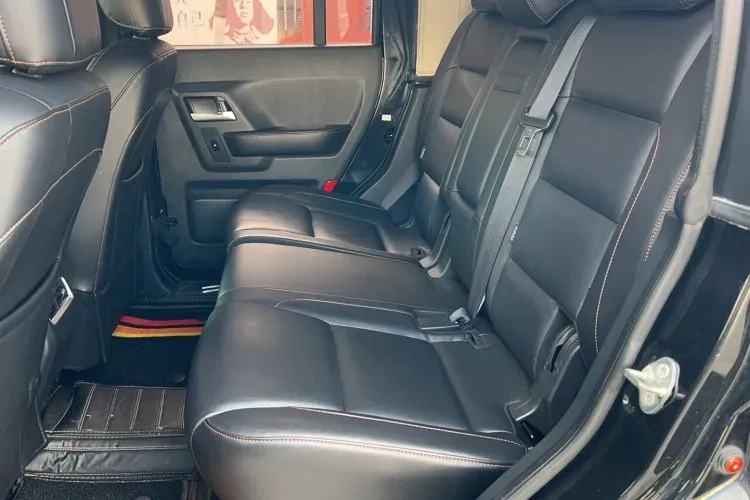 2016 BeiJing BJ40 2.3T 250HP L4 6AT,autocango,china used car exporter,china ev exporter,chinese used car exporter,chinese used ev exporter