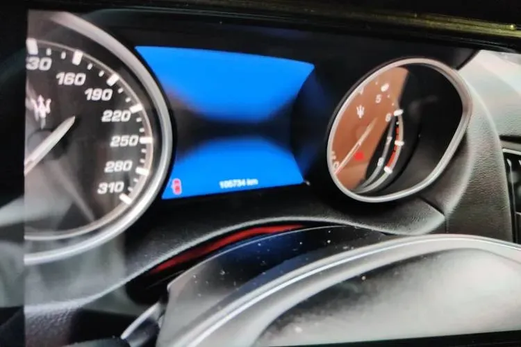 2020 Maserati MC20 3.0T 630HP V6 8DCT,autocango,china used car exporter,china ev exporter,chinese used car exporter,chinese used ev exporter