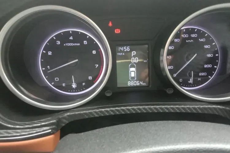 2017 Zotye T300 1.5T 144HP L4 CVT,autocango,china used car exporter,china ev exporter,chinese used car exporter,chinese used ev exporter