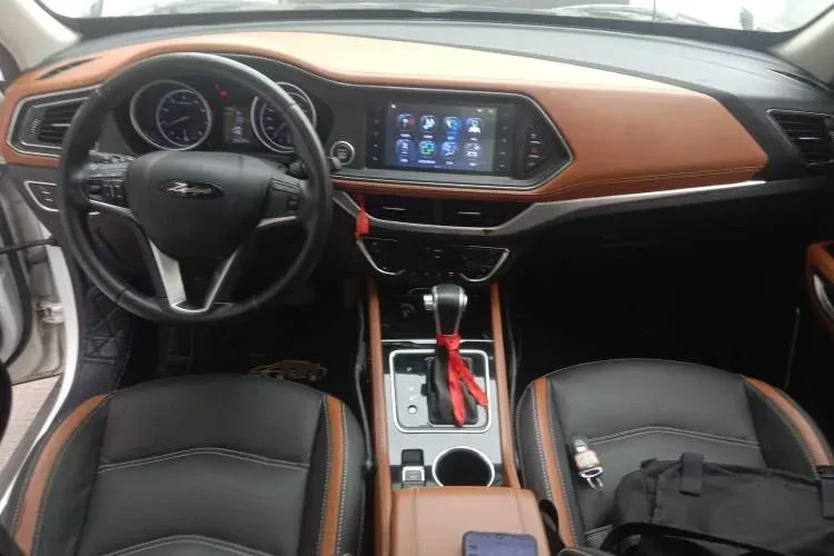 2017 Zotye T300 1.5T 144HP L4 CVT,autocango,china used car exporter,china ev exporter,chinese used car exporter,chinese used ev exporter