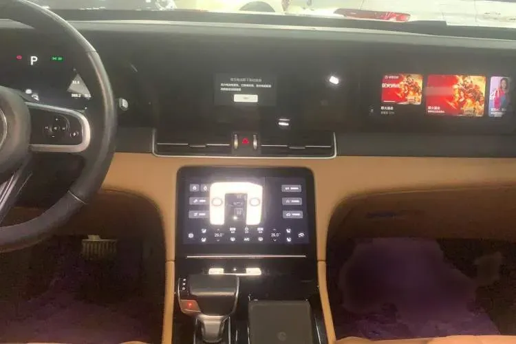 2020 Li ONE Range Extended 131HP REEV 40.5KWH,autocango,china used car exporter,china ev exporter,chinese used car exporter,chinese used ev exporter