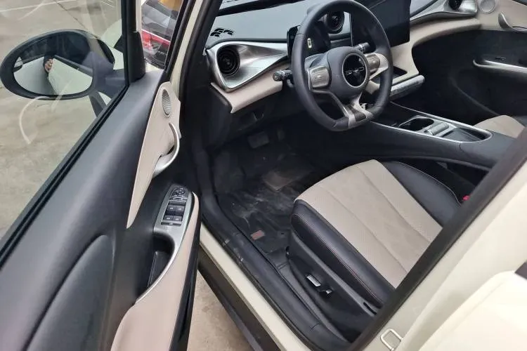 2023 BYD Dolphin BEV 44.928KWH,autocango,china used car exporter,china ev exporter,chinese used car exporter,chinese used ev exporter