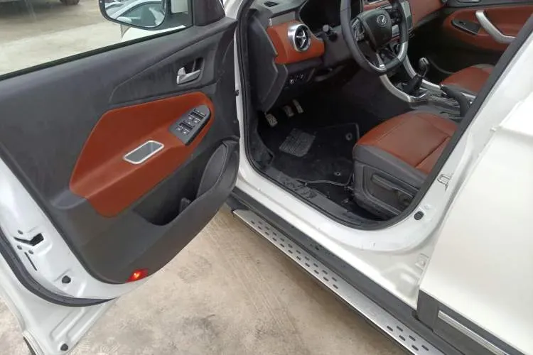 2016 BAIC Hyosow S3 1.5L 113HP L4 5MT,autocango,china used car exporter,china ev exporter,chinese used car exporter,chinese used ev exporter