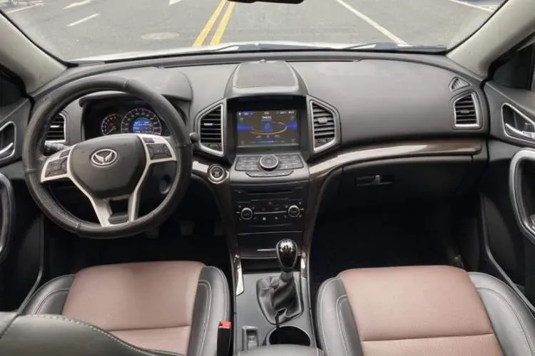 2016 BAIC Hyosow S6 1.5T 150HP L4 6MT,autocango,china used car exporter,china ev exporter,chinese used car exporter,chinese used ev exporter