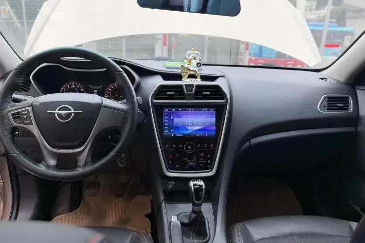 2017 HaiMa Family 1.6L 125HP L4 6MT,autocango,china used car exporter,china ev exporter,chinese used car exporter,chinese used ev exporter