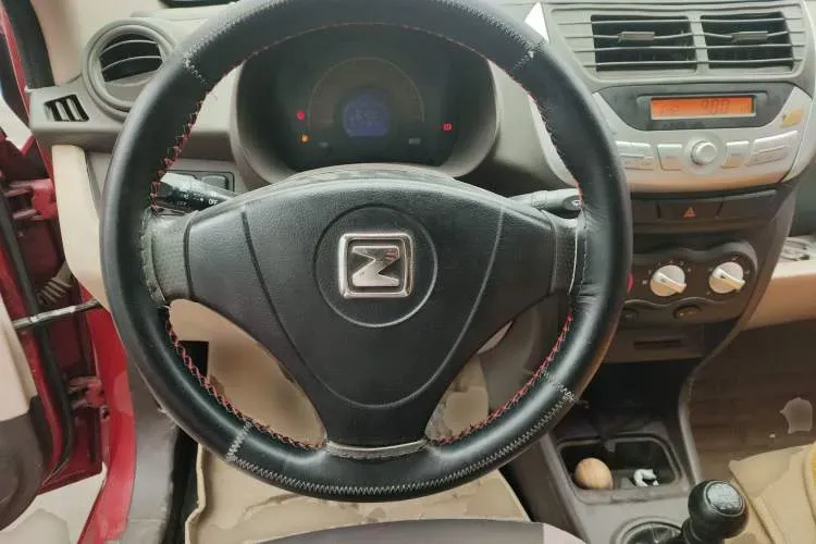 2013 Zotye Z100 1.0L 68HP L3 5MT,autocango,china used car exporter,china ev exporter,chinese used car exporter,chinese used ev exporter