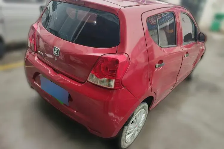 2013 Zotye Z100 1.0L 68HP L3 5MT,autocango,china used car exporter,china ev exporter,chinese used car exporter,chinese used ev exporter