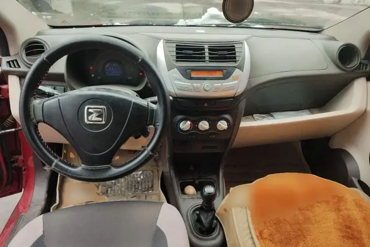 2013 Zotye Z100 1.0L 68HP L3 5MT,autocango,china used car exporter,china ev exporter,chinese used car exporter,chinese used ev exporter