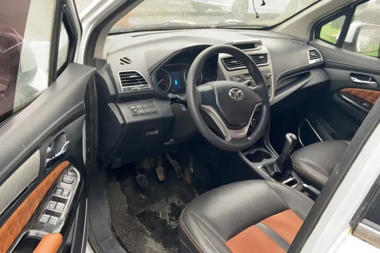 2018 Enranger G5 1.5L 113HP L4 5MT,autocango,china used car exporter,china ev exporter,chinese used car exporter,chinese used ev exporter