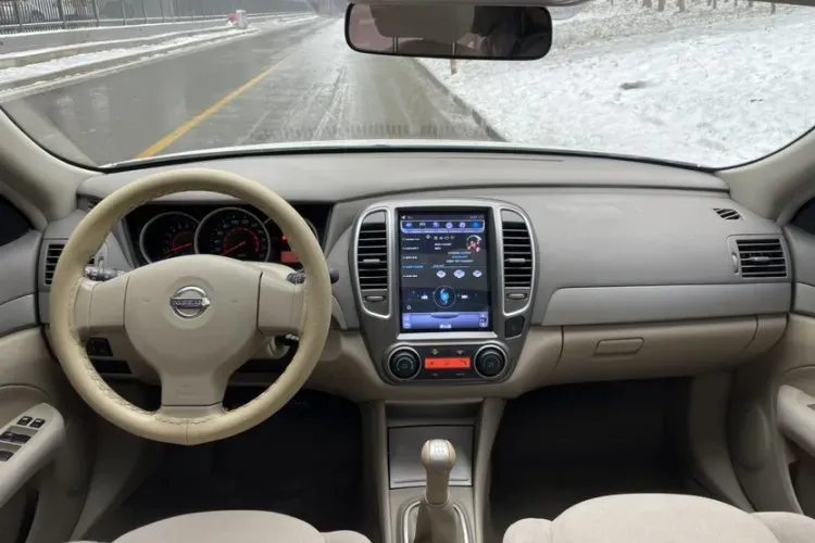 2016 Nissan Sylphy 1.6L 117HP L4 5MT,autocango,china used car exporter,china ev exporter,chinese used car exporter,chinese used ev exporter