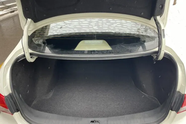 2016 Nissan Sylphy 1.6L 117HP L4 5MT,autocango,china used car exporter,china ev exporter,chinese used car exporter,chinese used ev exporter