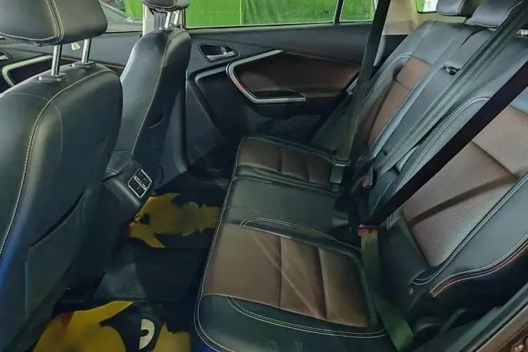 2017 BAIC Hyosow S6 1.5T 150HP L4 CVT,autocango,china used car exporter,china ev exporter,chinese used car exporter,chinese used ev exporter