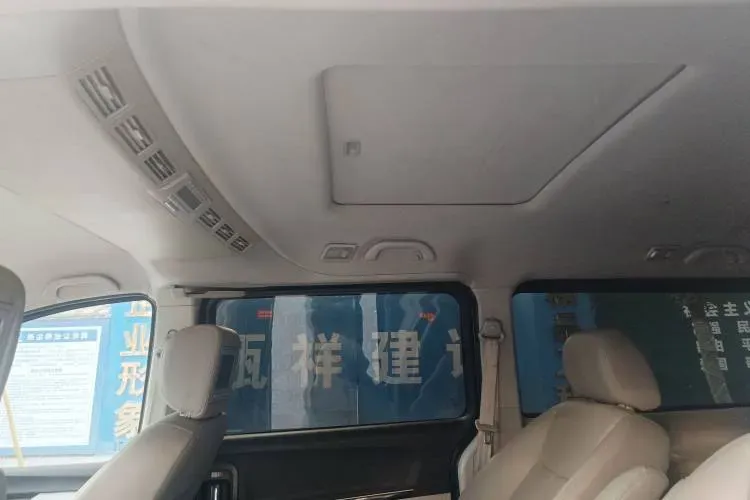 2013 JAC Refine M5 2.0T 177HP L4 6MT,autocango,china used car exporter,china ev exporter,chinese used car exporter,chinese used ev exporter