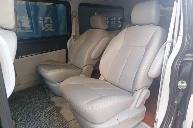 2013 JAC Refine M5 2.0T 177HP L4 6MT,autocango,china used car exporter,china ev exporter,chinese used car exporter,chinese used ev exporter