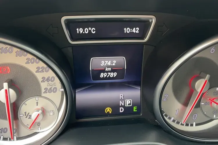 2015 Mercedes-Benz GLA Class 2.0T 184HP L4 7DCT,autocango,china used car exporter,china ev exporter,chinese used car exporter,chinese used ev exporter