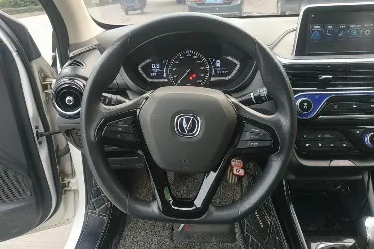 2018 ChangAn Alsvin 1.4L 101HP L4 5MT,autocango,china used car exporter,china ev exporter,chinese used car exporter,chinese used ev exporter