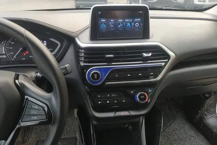 2018 ChangAn Alsvin 1.4L 101HP L4 5MT,autocango,china used car exporter,china ev exporter,chinese used car exporter,chinese used ev exporter