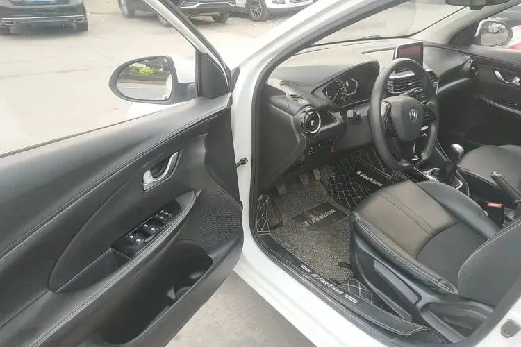 2018 ChangAn Alsvin 1.4L 101HP L4 5MT,autocango,china used car exporter,china ev exporter,chinese used car exporter,chinese used ev exporter