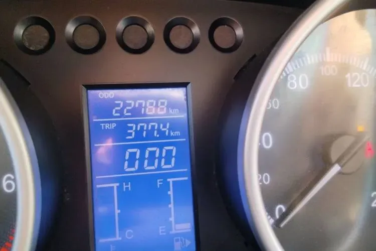 2015 NLM Motor QiTeng EX80 1.5L 116HP L4 5MT,autocango,china used car exporter,china ev exporter,chinese used car exporter,chinese used ev exporter