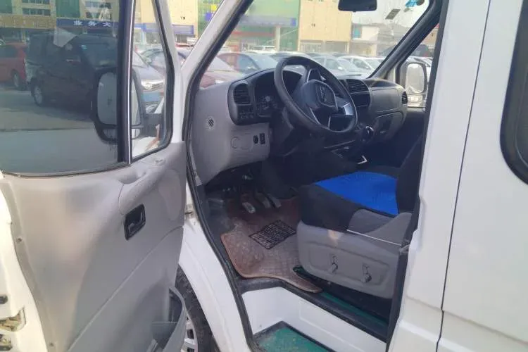 2017 JMC TeShun 2.8T 116HP L4 5MT,autocango,china used car exporter,china ev exporter,chinese used car exporter,chinese used ev exporter